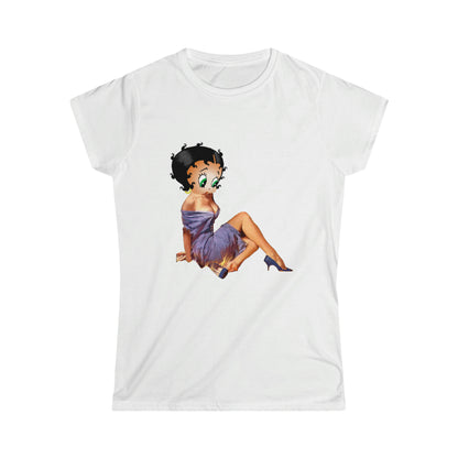 Betty Boop con estampado en la parte delantera y trasera Camiseta Softstyle para mujer